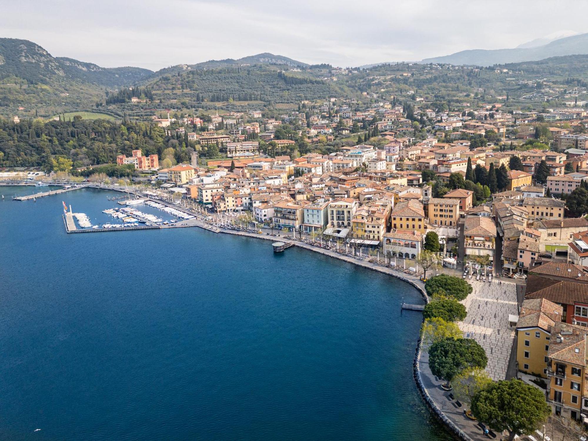 Torre 3* Garda (Verona)