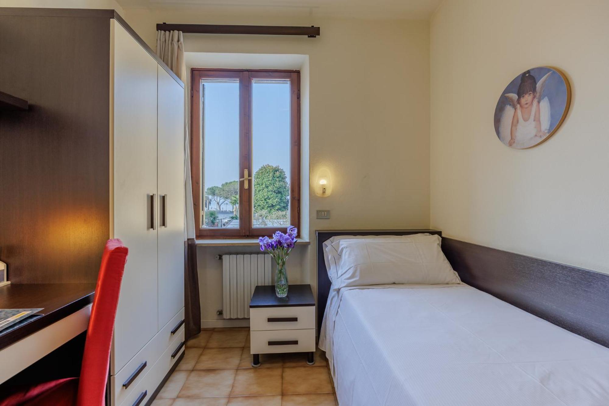 Torre Hotel Garda (Verona)